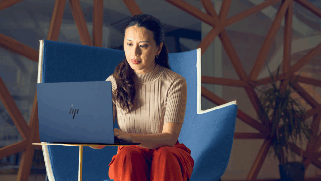 4 reasons seeing is believing in hybrid work