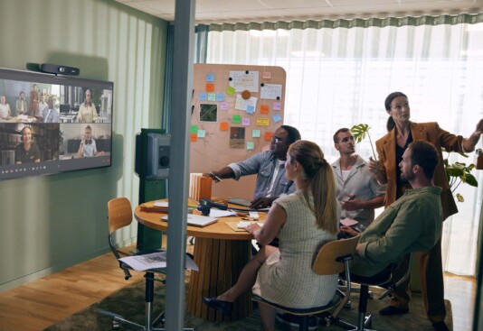 AI-powered meeting room solutions with HP Poly